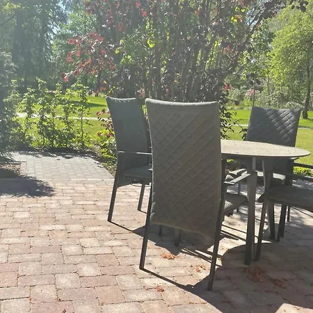 Land-Zeit, wohlfühlen im stilvollem Studio mit Sauna&großen Garten *