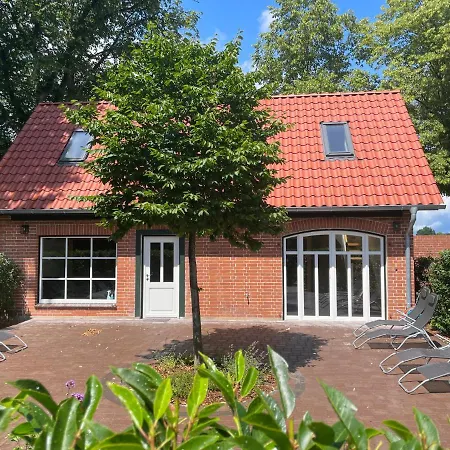 Apartamento Land-Zeit, wohlfühlen im stilvollem Studio mit Sauna&großen Garten *