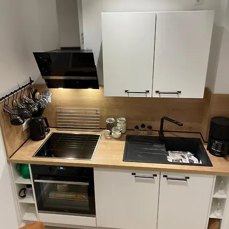 Apartamento Land-Zeit, wohlfühlen im stilvollem Studio mit Sauna&großen Garten