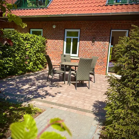 Land-Zeit, wohlfühlen im stilvollem Studio mit Sauna&großen Garten *